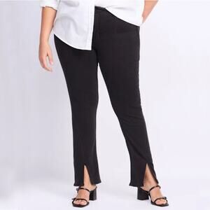 Vigoss Black High Rise Twisted Split Leg Jeans Size 22